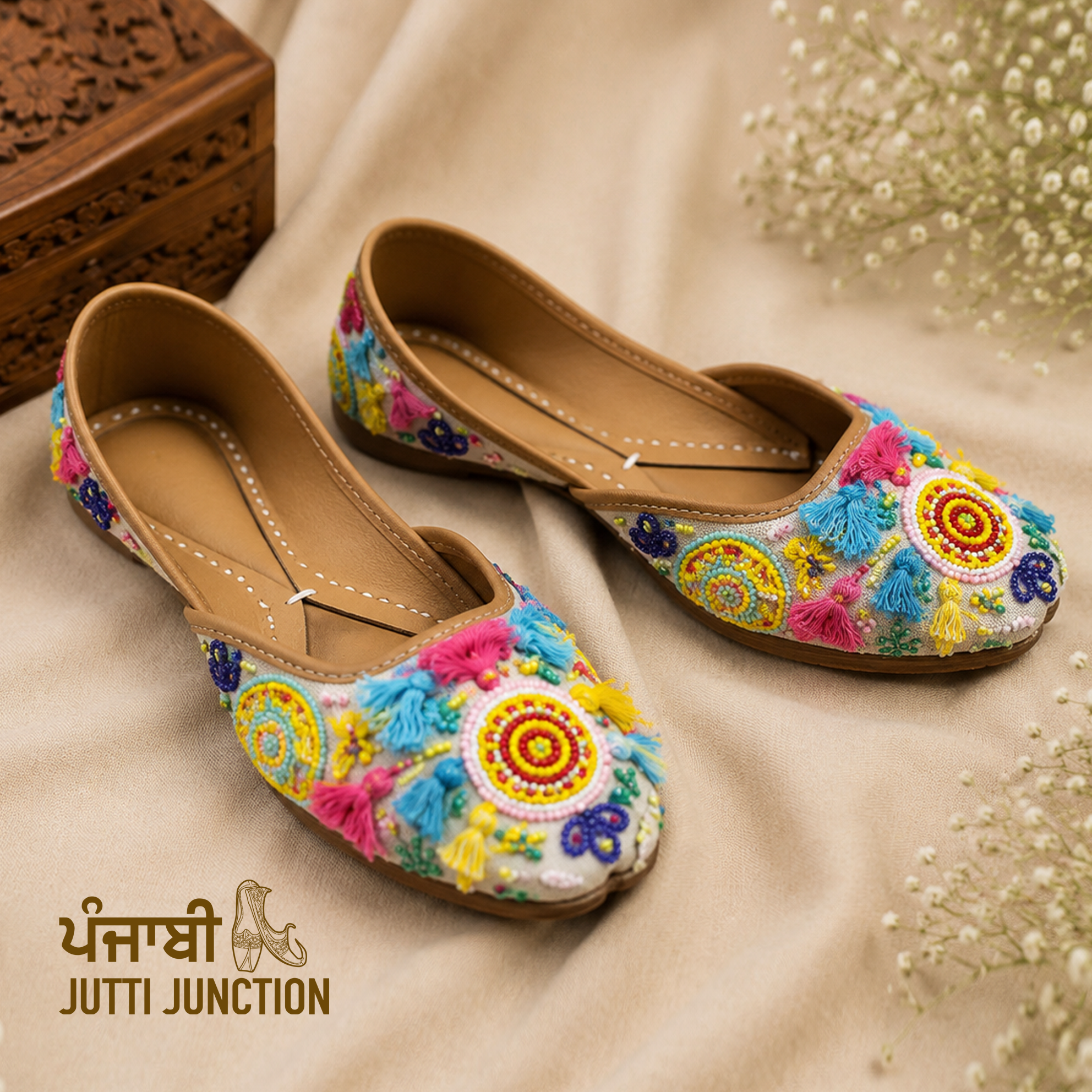 Phulkari Fiesta Jutti